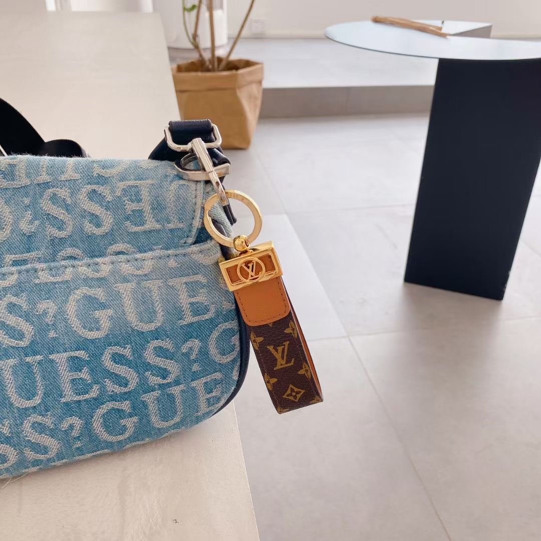 Fashionable Louis Vuitton Keychain Stylish