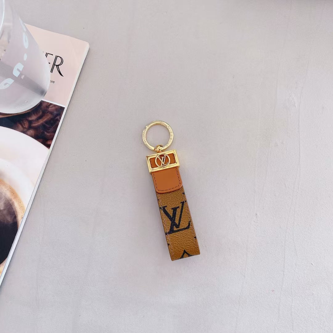Fashionable Louis Vuitton Keychain Stylish