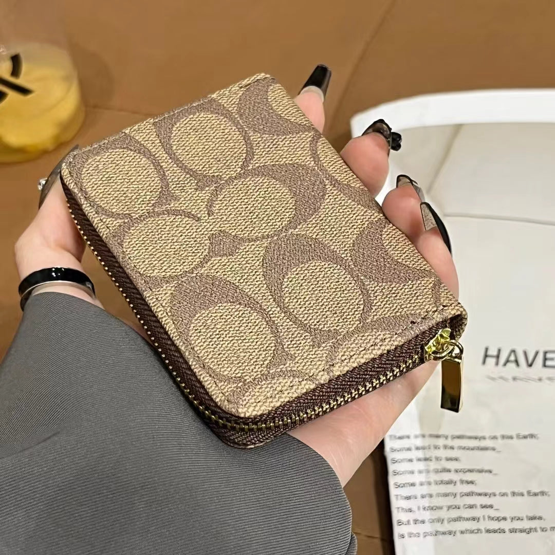 Durable and Elegant Coach / Michael Kors Card Case