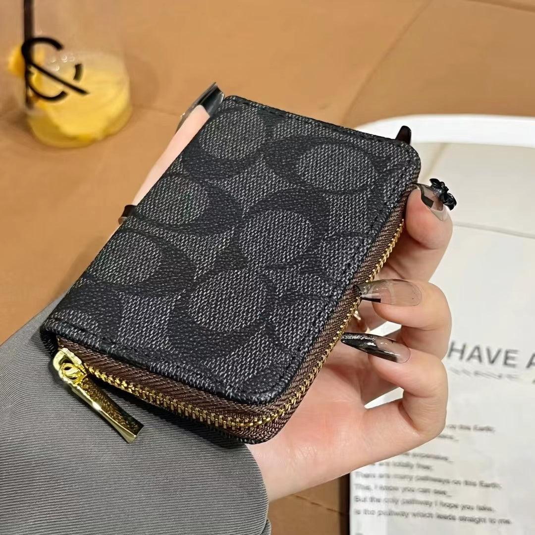 Durable and Elegant Coach / Michael Kors Card Case