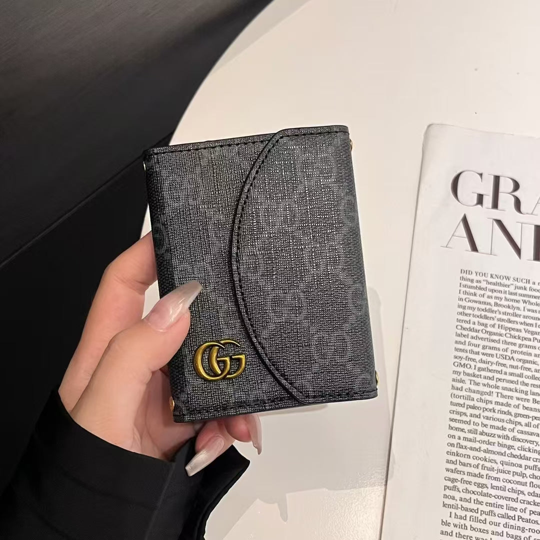 Louis Vuitton Card Cases Fashionable