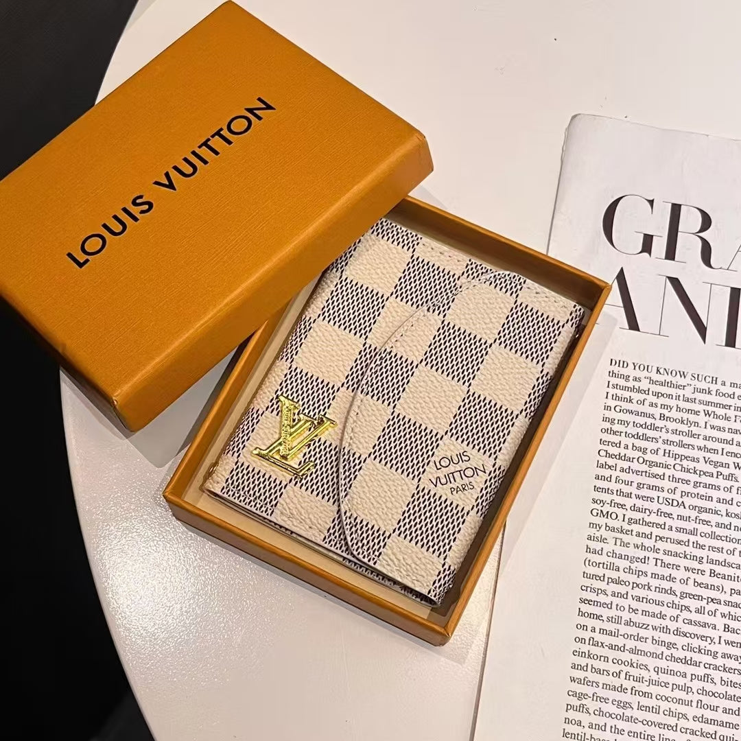Louis Vuitton Card Cases Fashionable