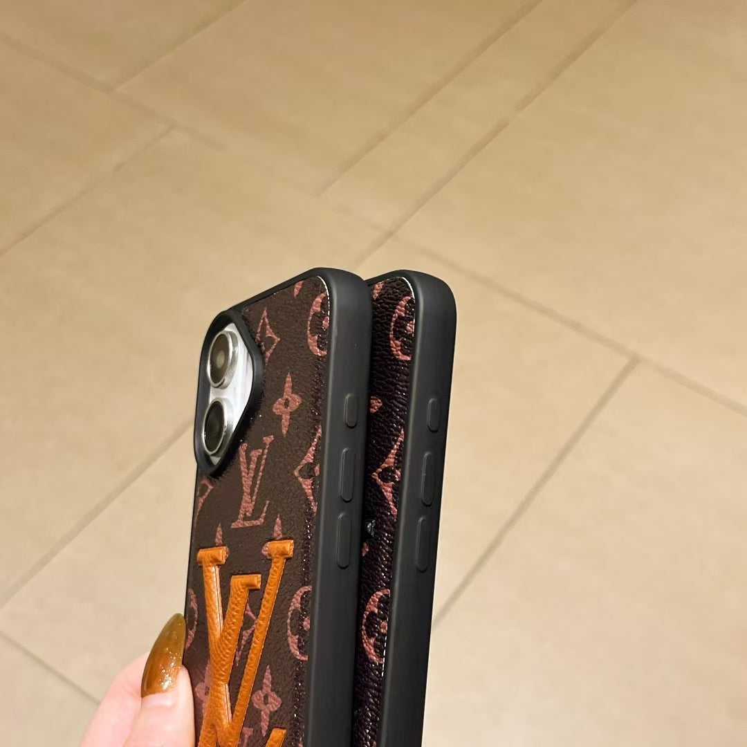 Louis Vuitton iPhone Cases Fashionable and Durable