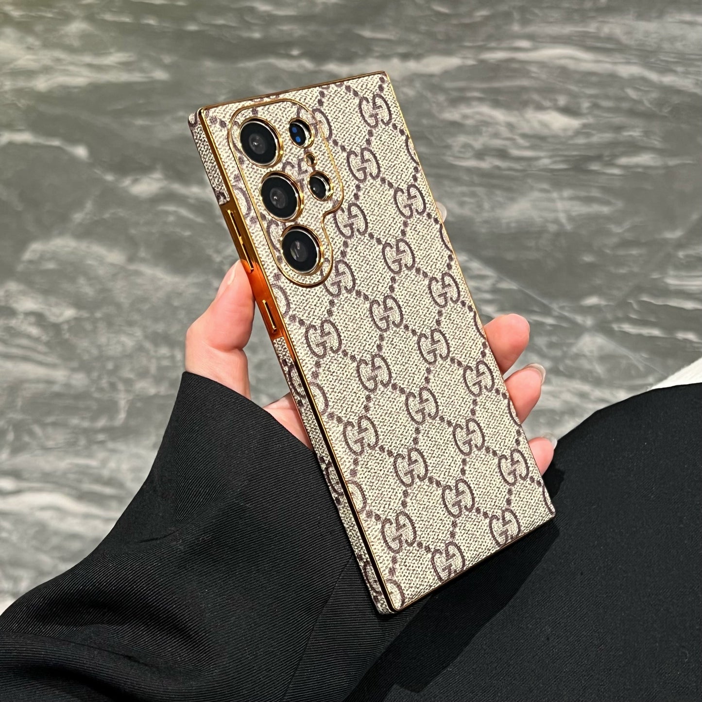 Elegant Louis Vuitton / Gucci Samsung Phone Cases