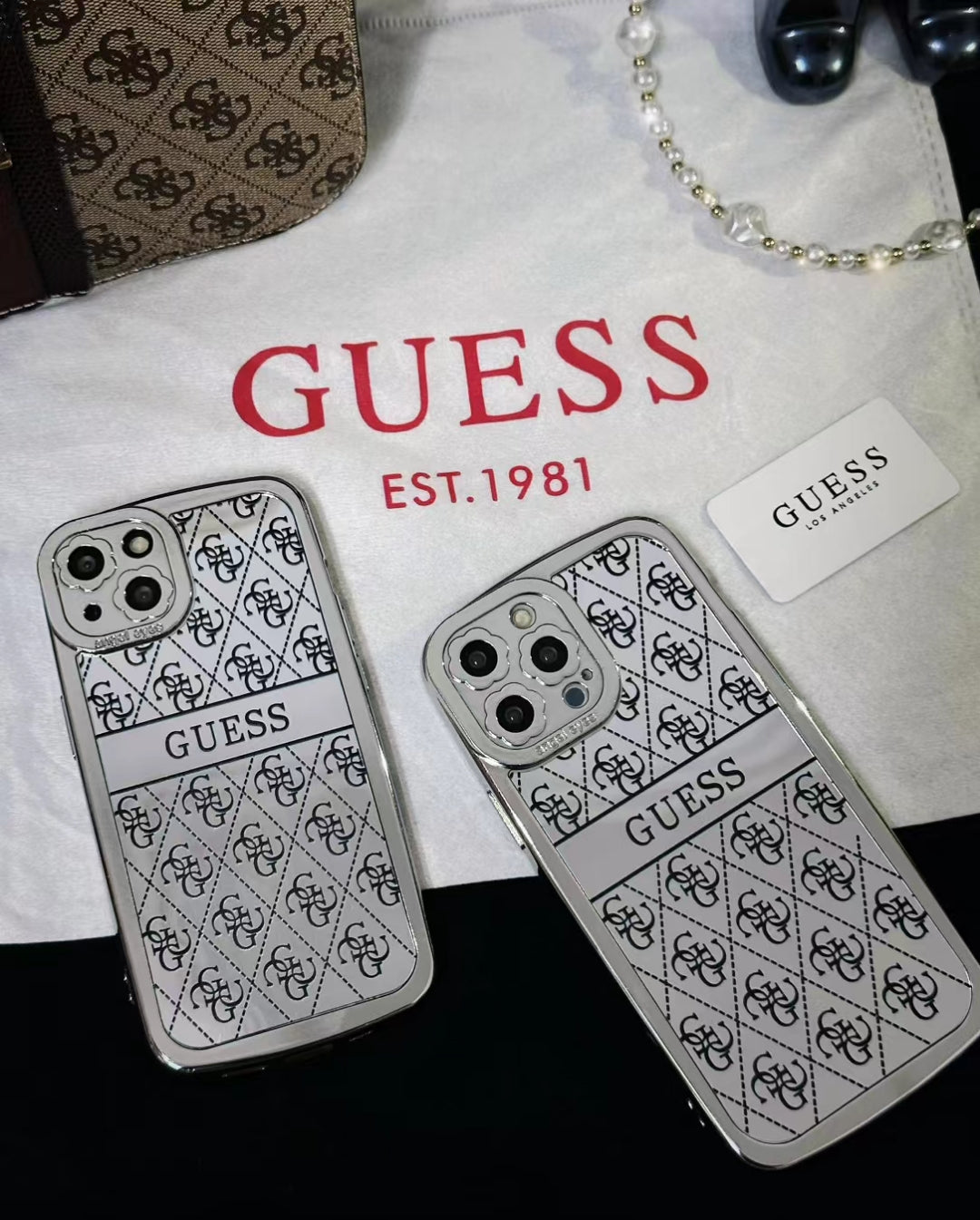 Fashionable Gucci iPhone Cases