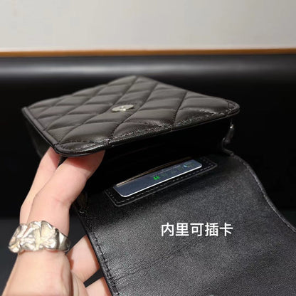 Fashionable Vogue Handbag