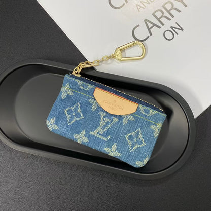 Fashionable Louis Vuitton Wallet Card Cases