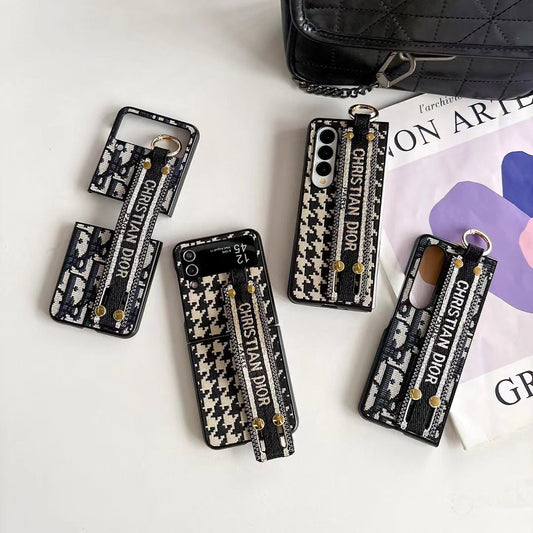 Dior Phone Cases with Hand Grip for Easy Holding