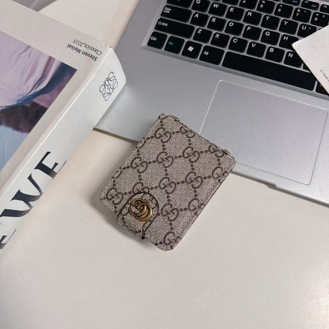 Stylish Louis Vuitton Samsung Phone Cases