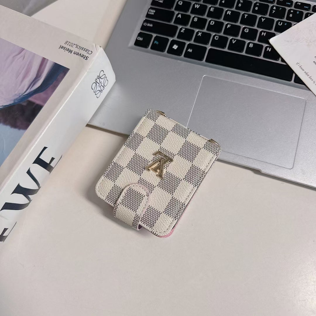 Stylish Louis Vuitton Samsung Phone Cases