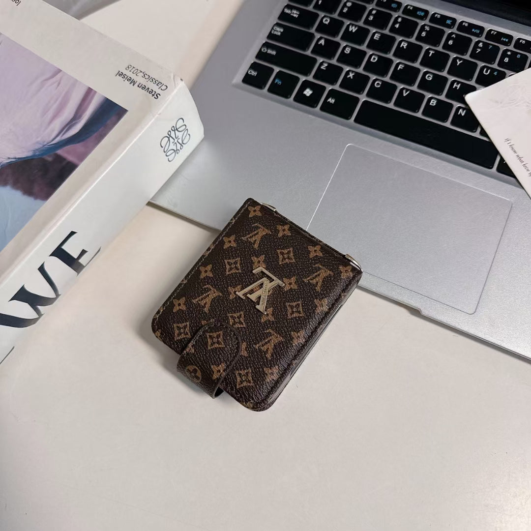 Stylish Louis Vuitton Samsung Phone Cases