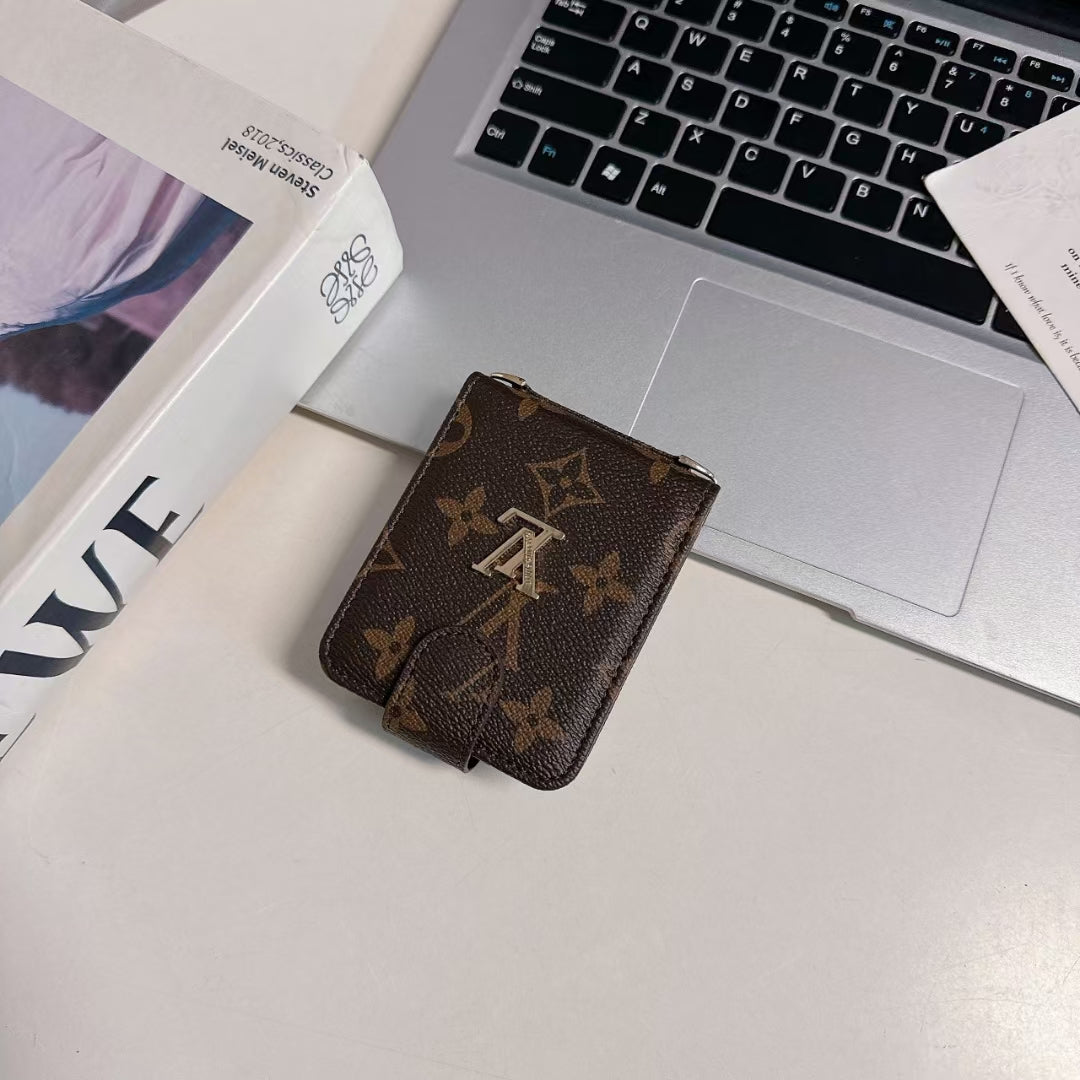 Stylish Louis Vuitton Samsung Phone Cases