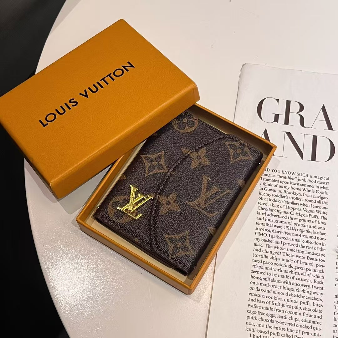 Louis Vuitton Card Cases Fashionable