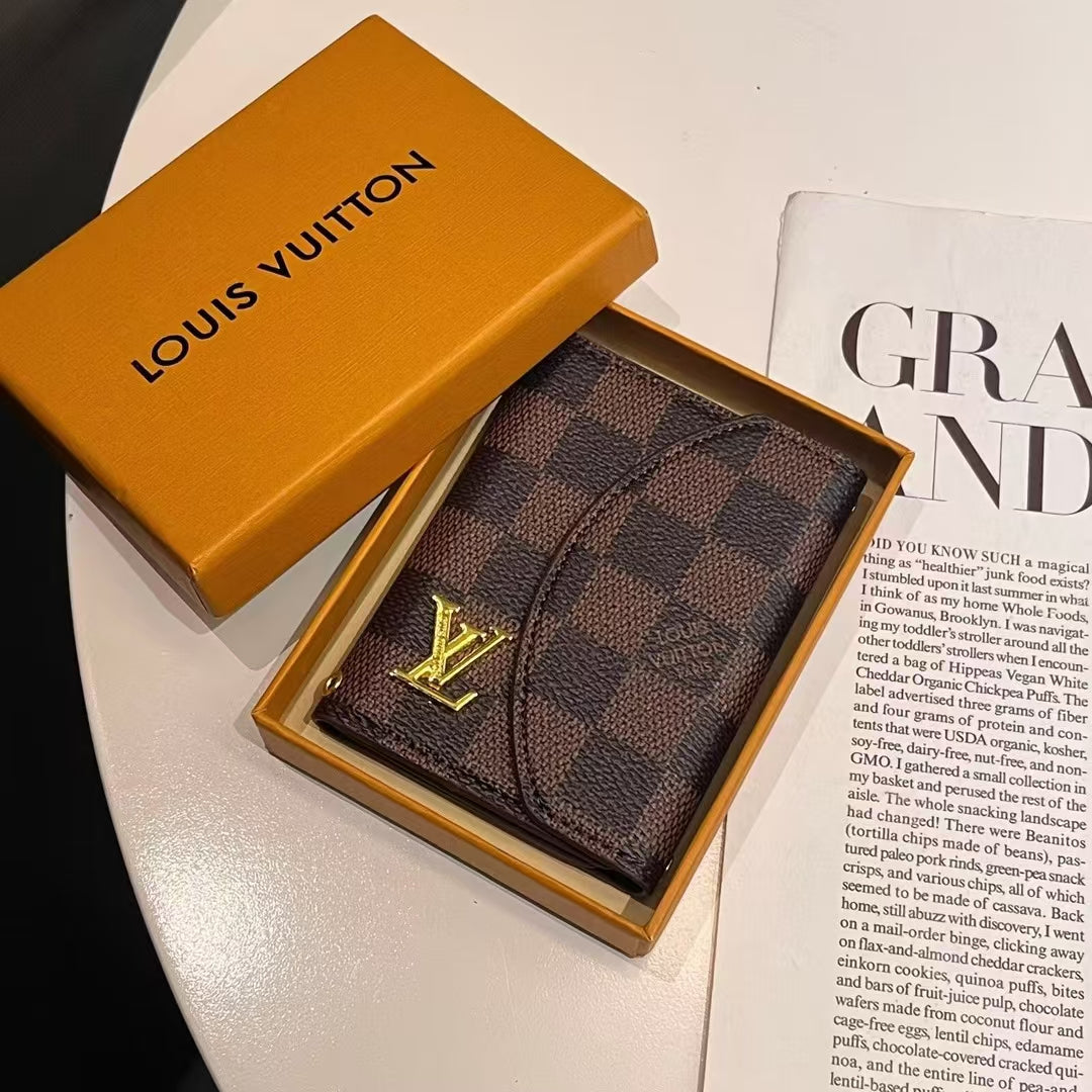 Louis Vuitton Card Cases Fashionable