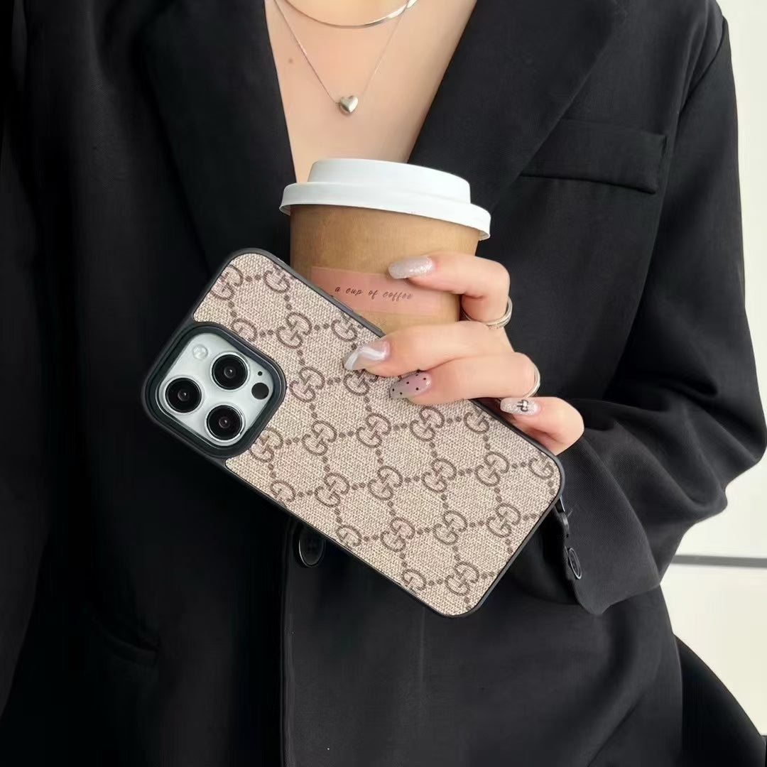 Fashionable and Elegant Louis Vuitton iPhone Cases