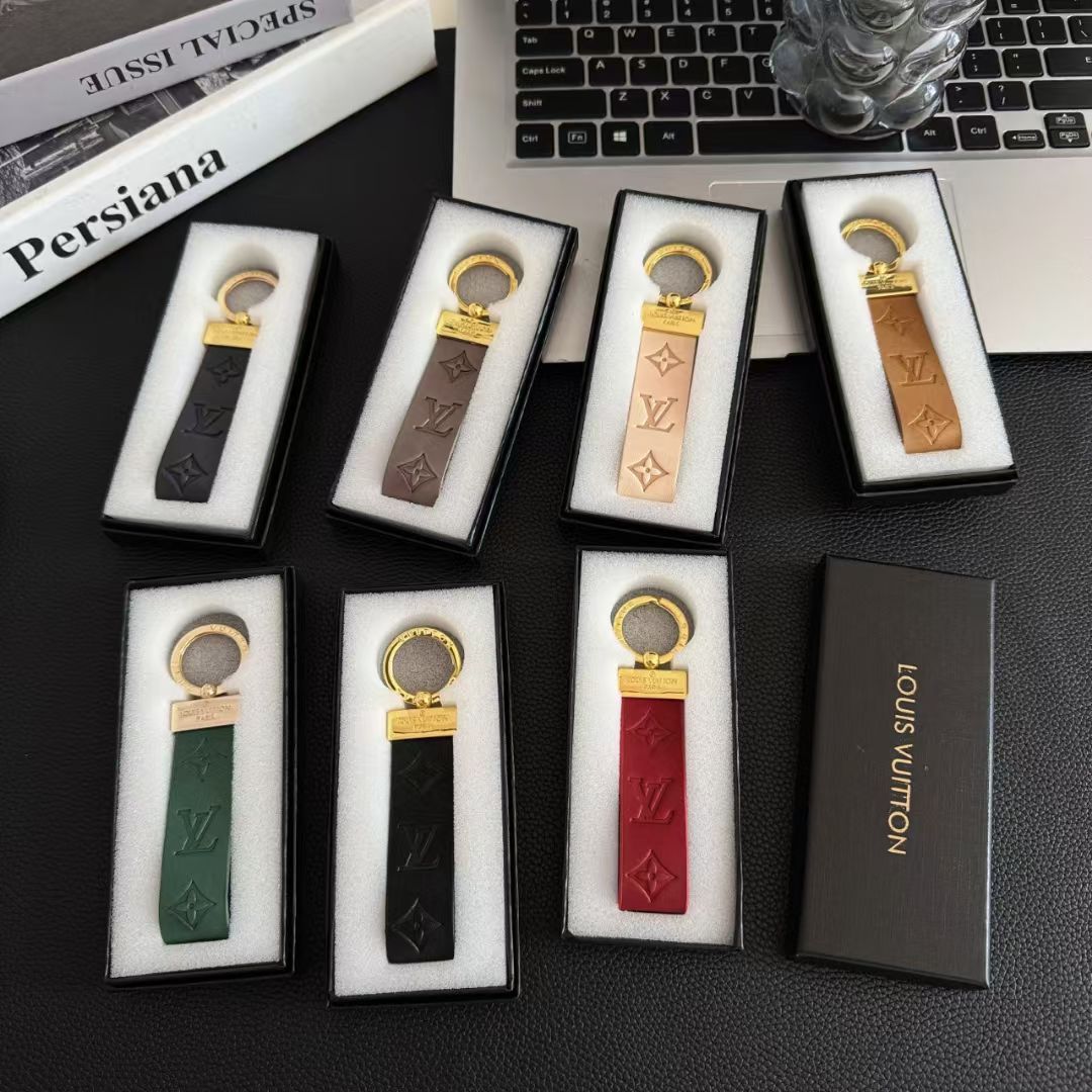 Yebo Fashion EliteCarry Keychain