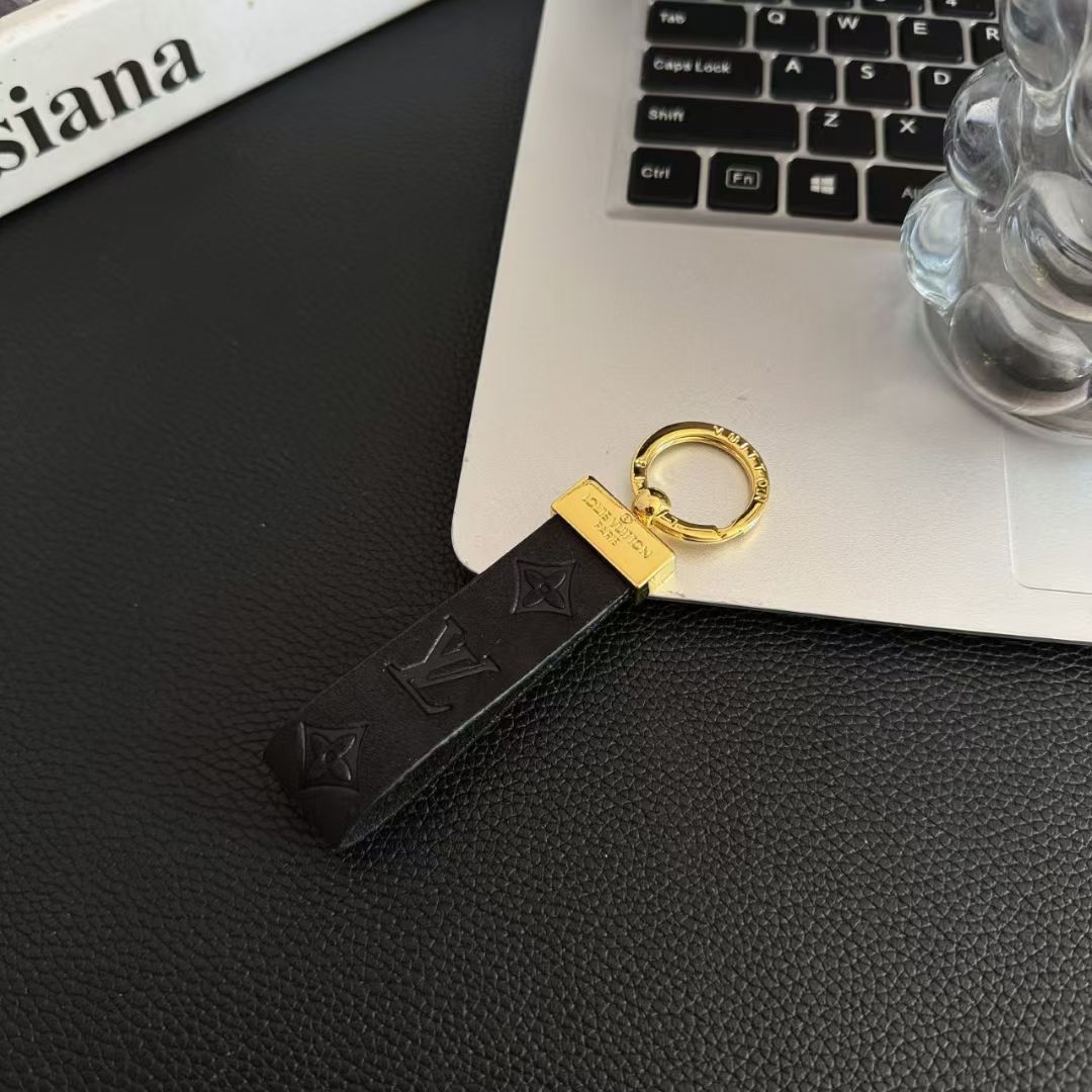 Yebo Fashion EliteCarry Keychain