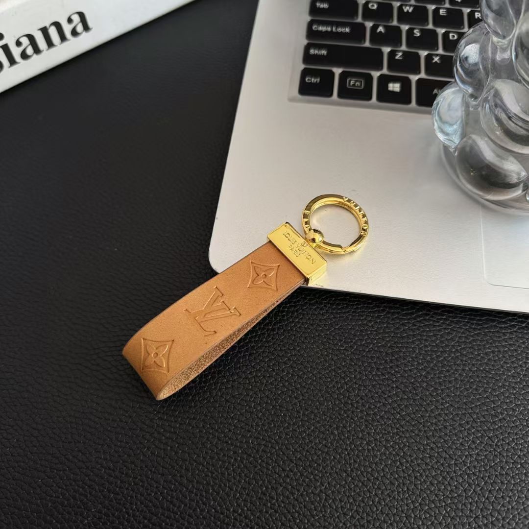 Yebo Fashion EliteCarry Keychain