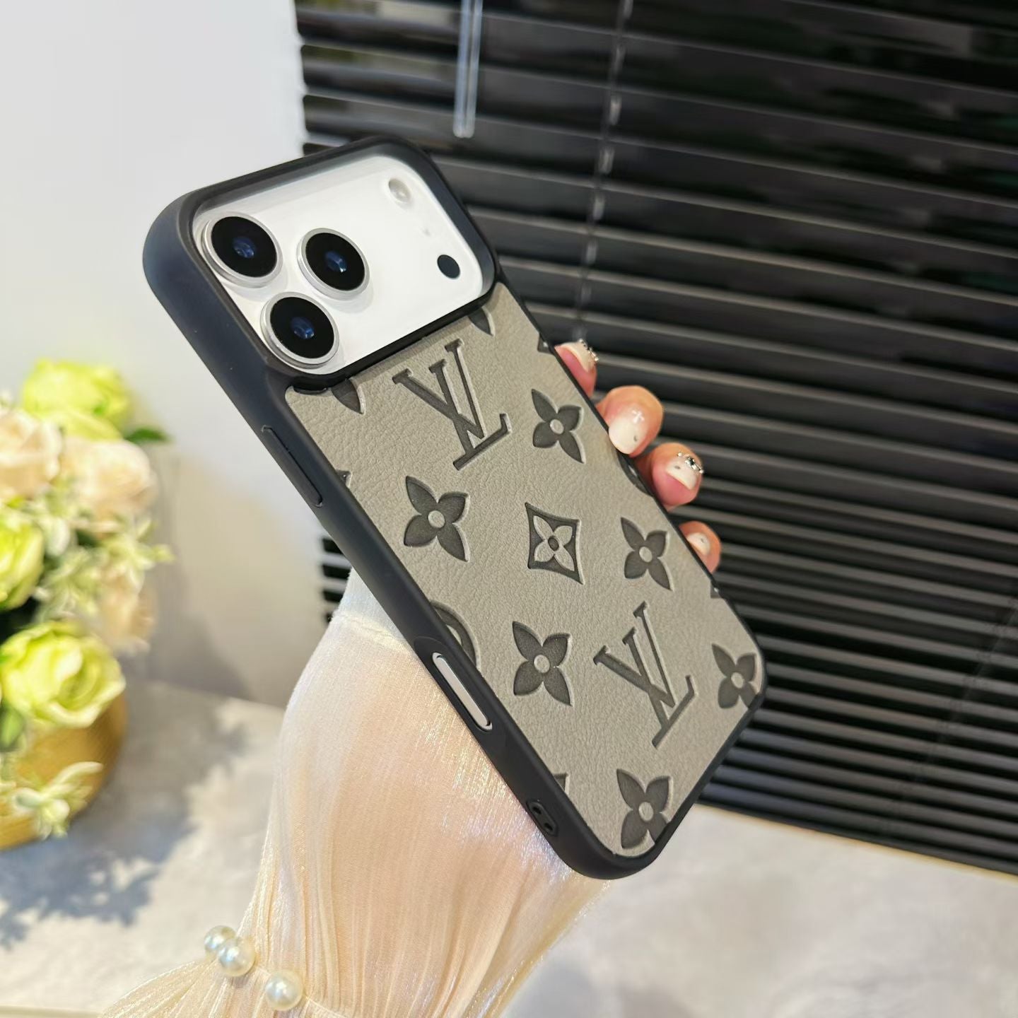 Yebo Fashion Luxury iPhone Case