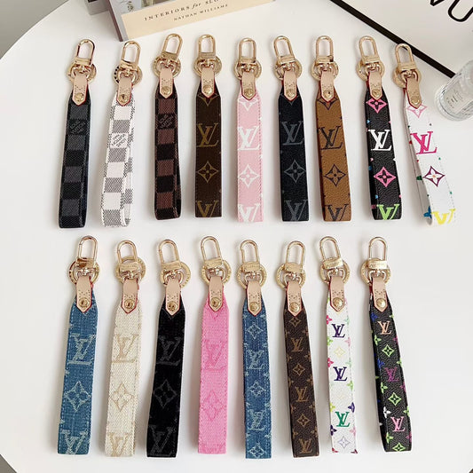 Yebo Fashion Luxury Keychains
