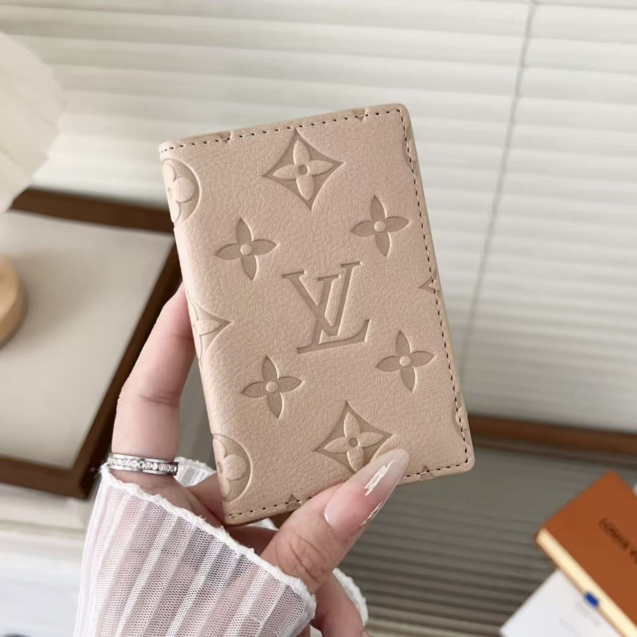 Yebo Fashion Luxurious Card Cases