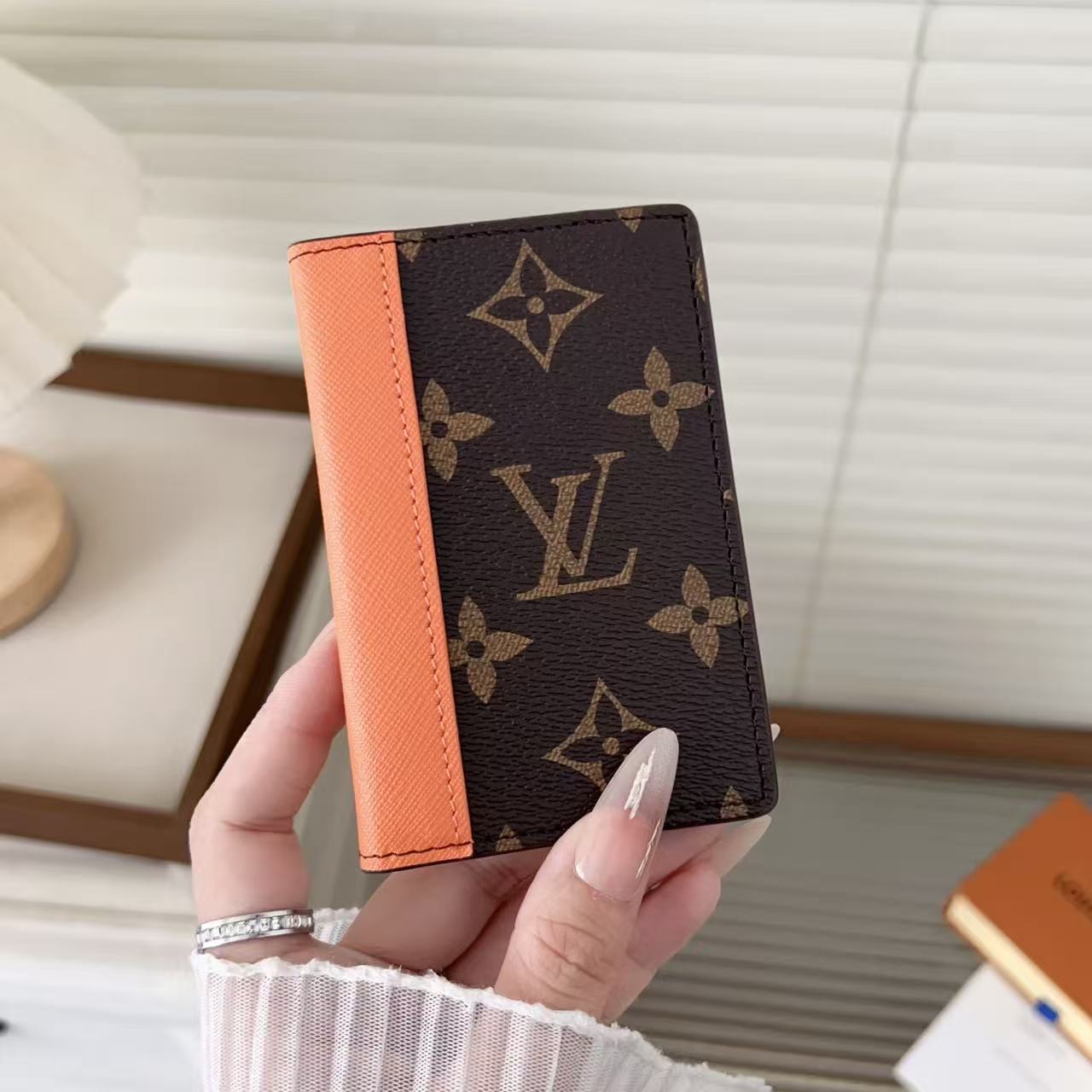Yebo Fashion Luxurious Card Cases