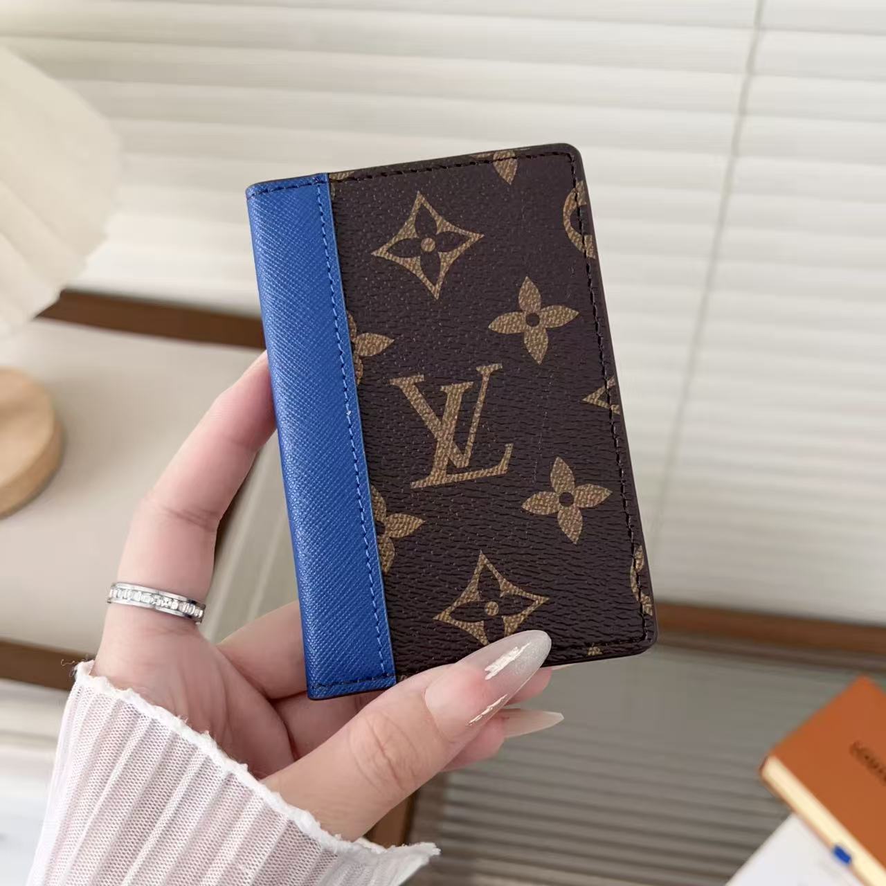 Yebo Fashion Luxurious Card Cases