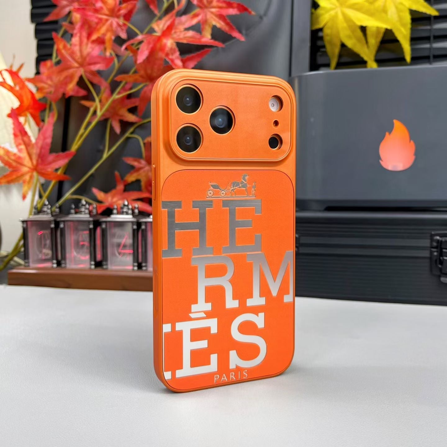 Yebo Fashion Classic Minimalist iPhone Case