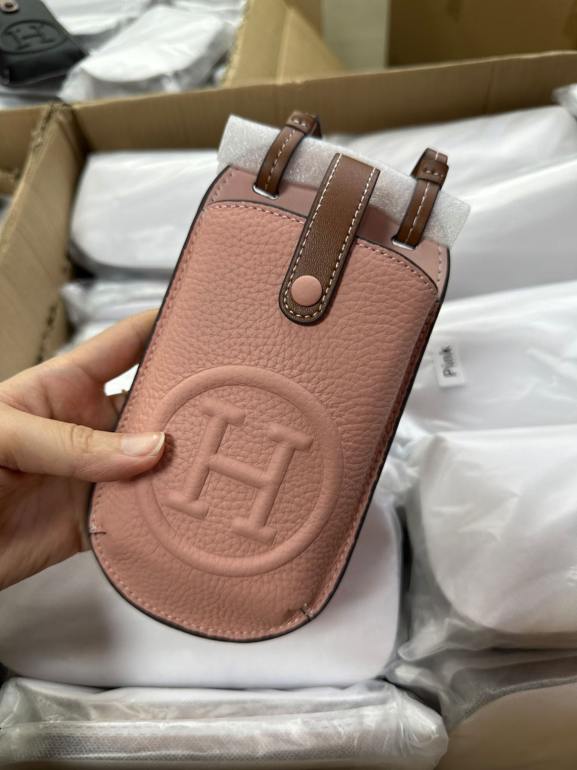 Gorgeous Cross Body Bags