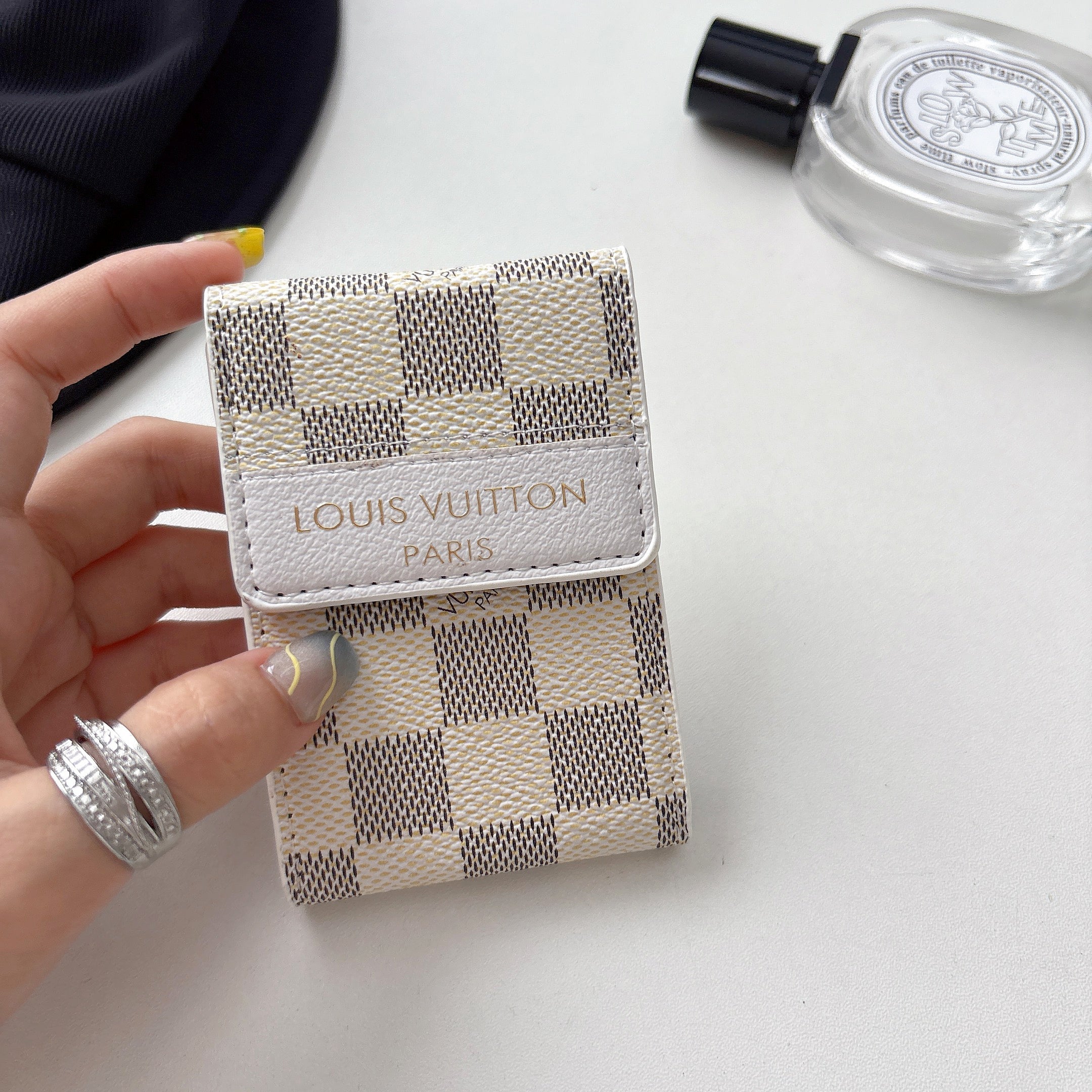 Yebo Fashion Luxurious Card Cases