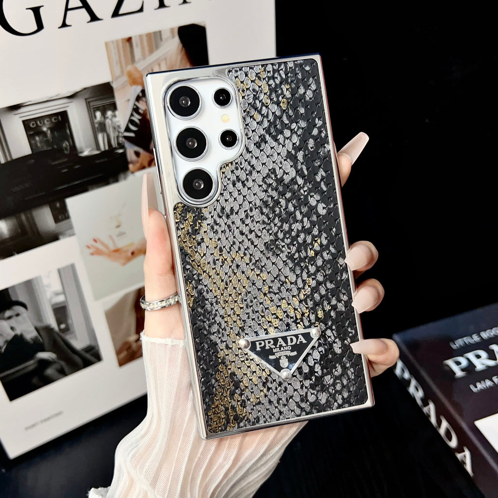 Yebo Fashion Luxury Style iPhone Cover