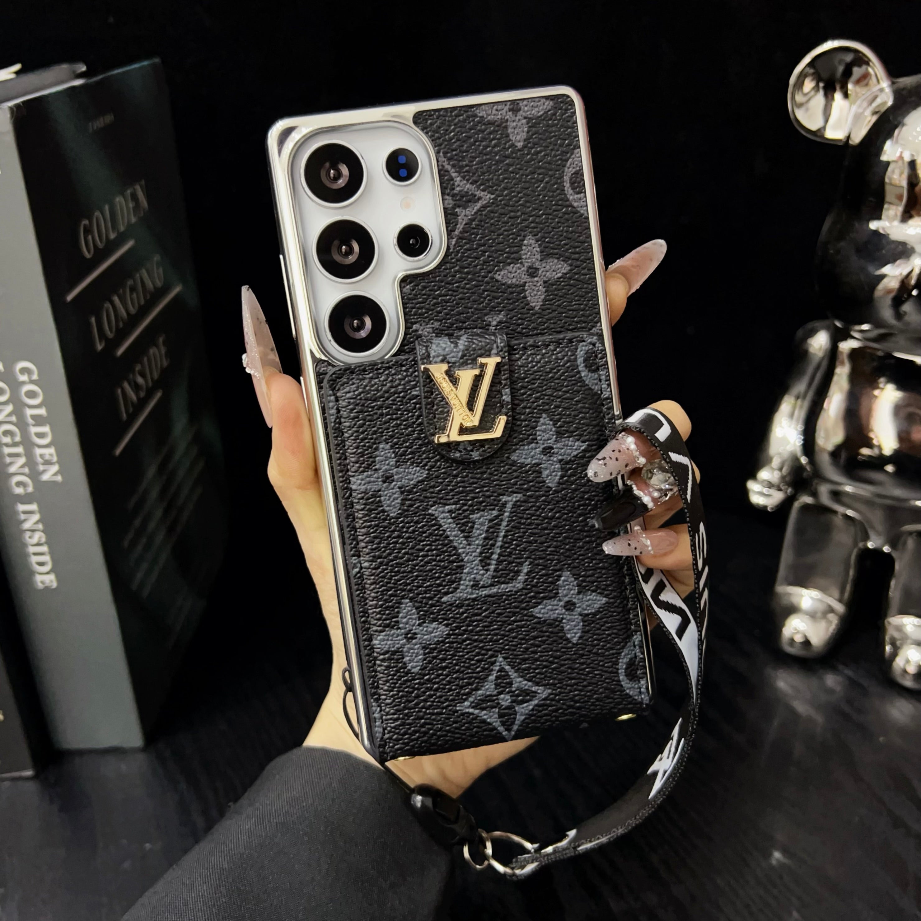 Yebo Fashion Lightweight Slim iPhone Protector