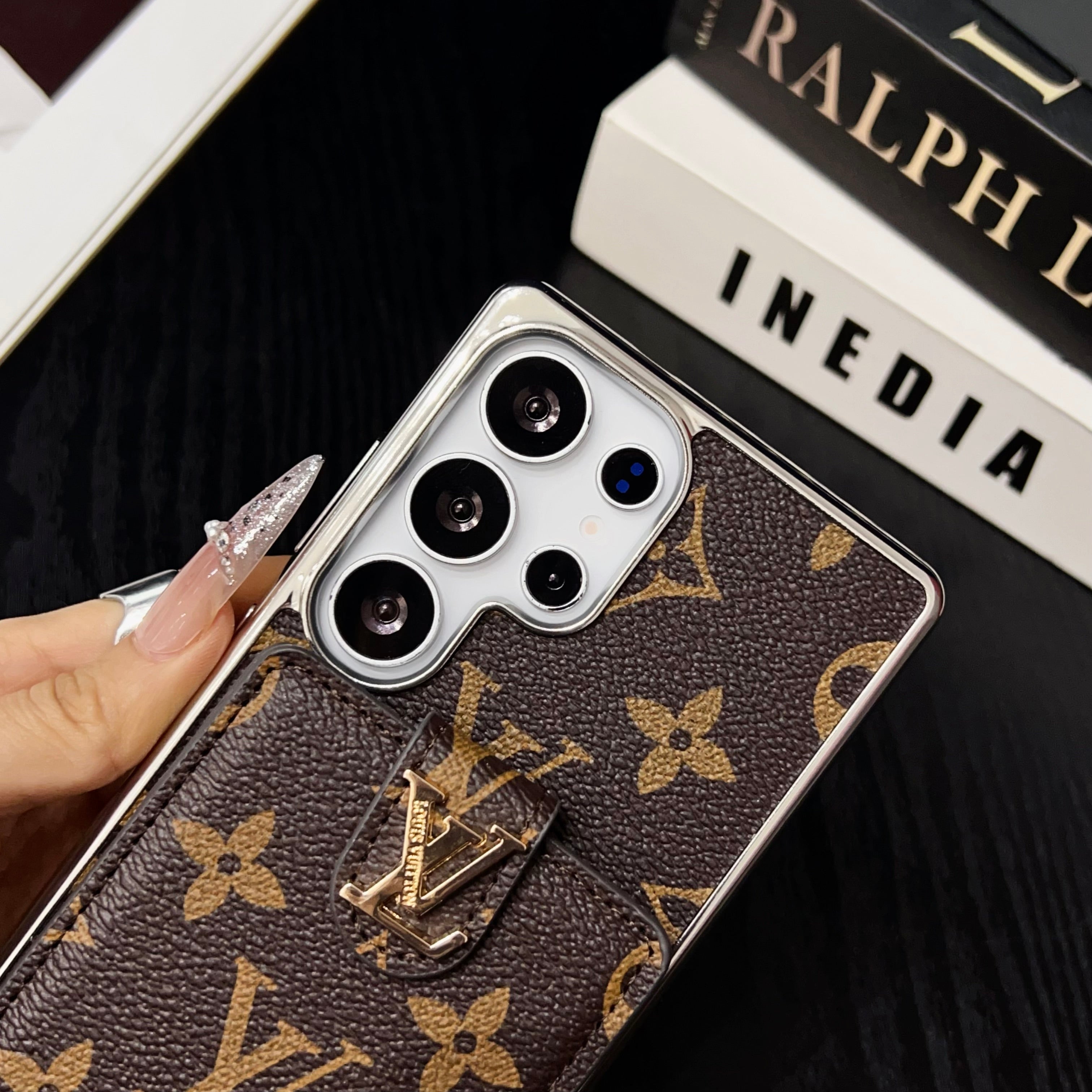 Yebo Fashion Lightweight Slim iPhone Protector