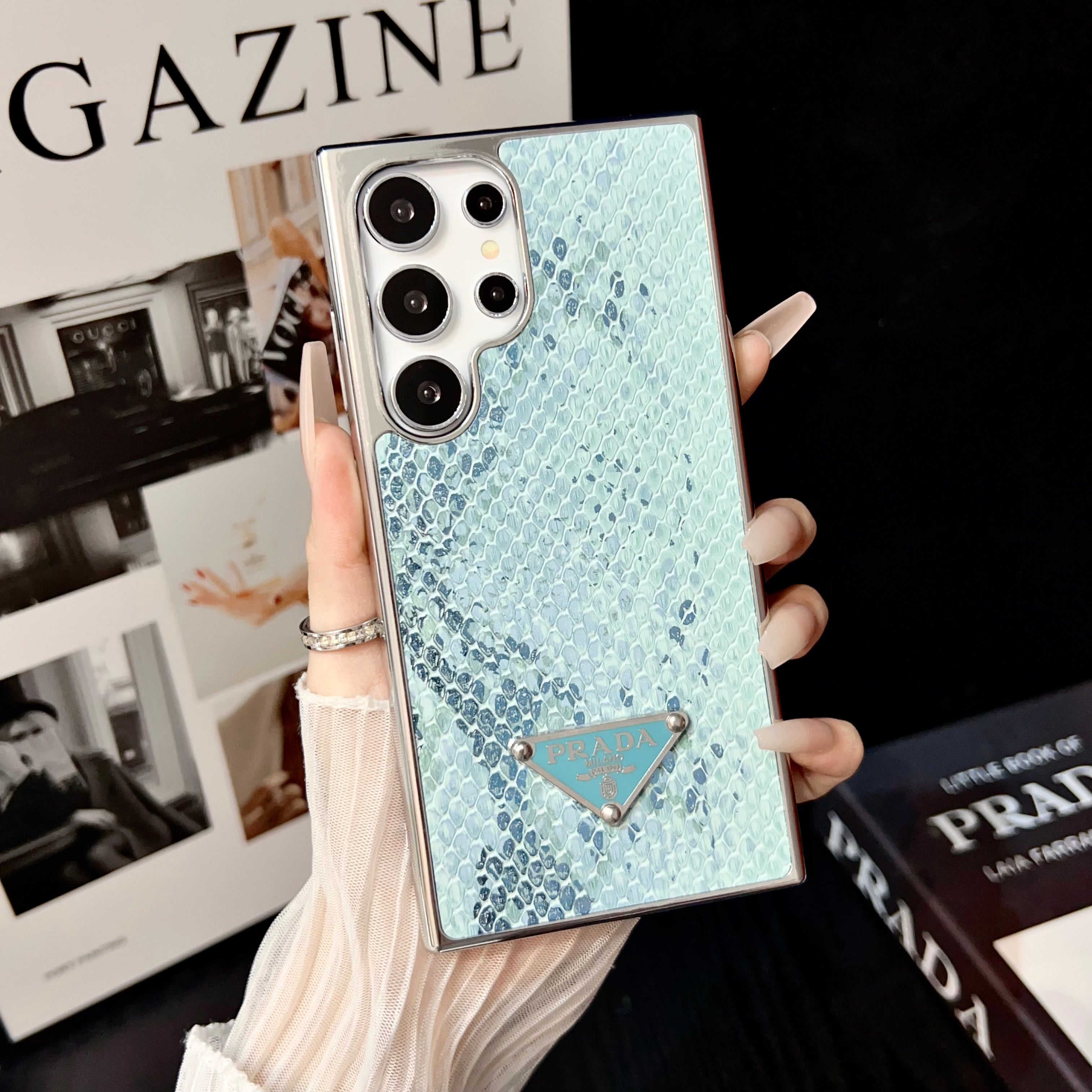 Yebo Fashion Luxury Style iPhone Cover