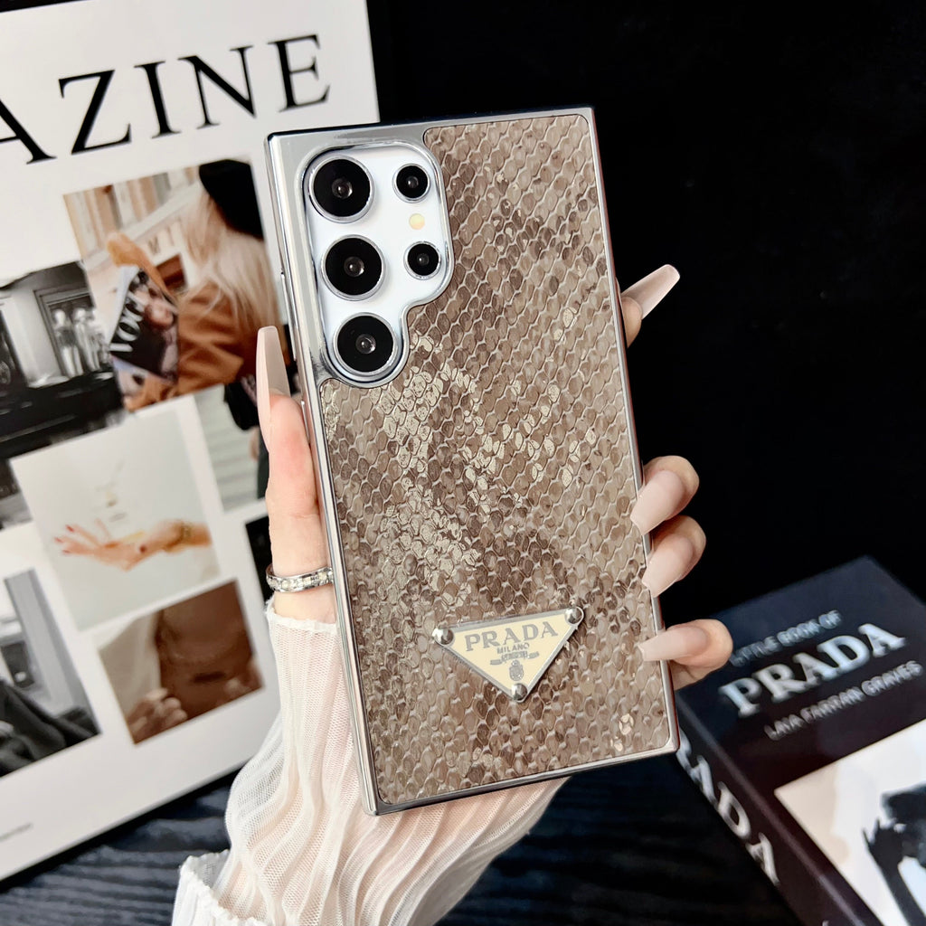 Yebo Fashion Luxury Style iPhone Cover