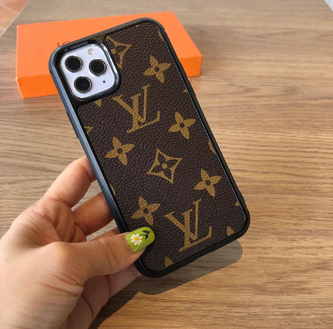 New LV classic Cases